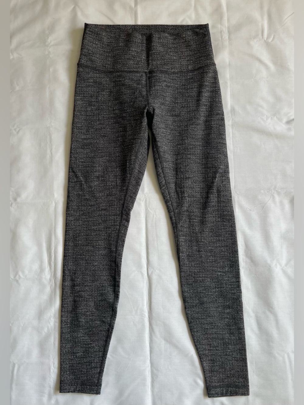 Lululemon. Size 10. Wunder Under.